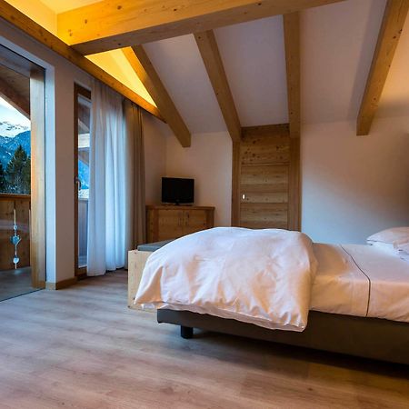 Europeo Alpine Charme And Relax Ξενοδοχείο Pinzolo Εξωτερικό φωτογραφία